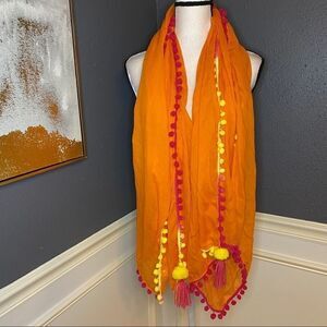 Echo Pom Pom scarf